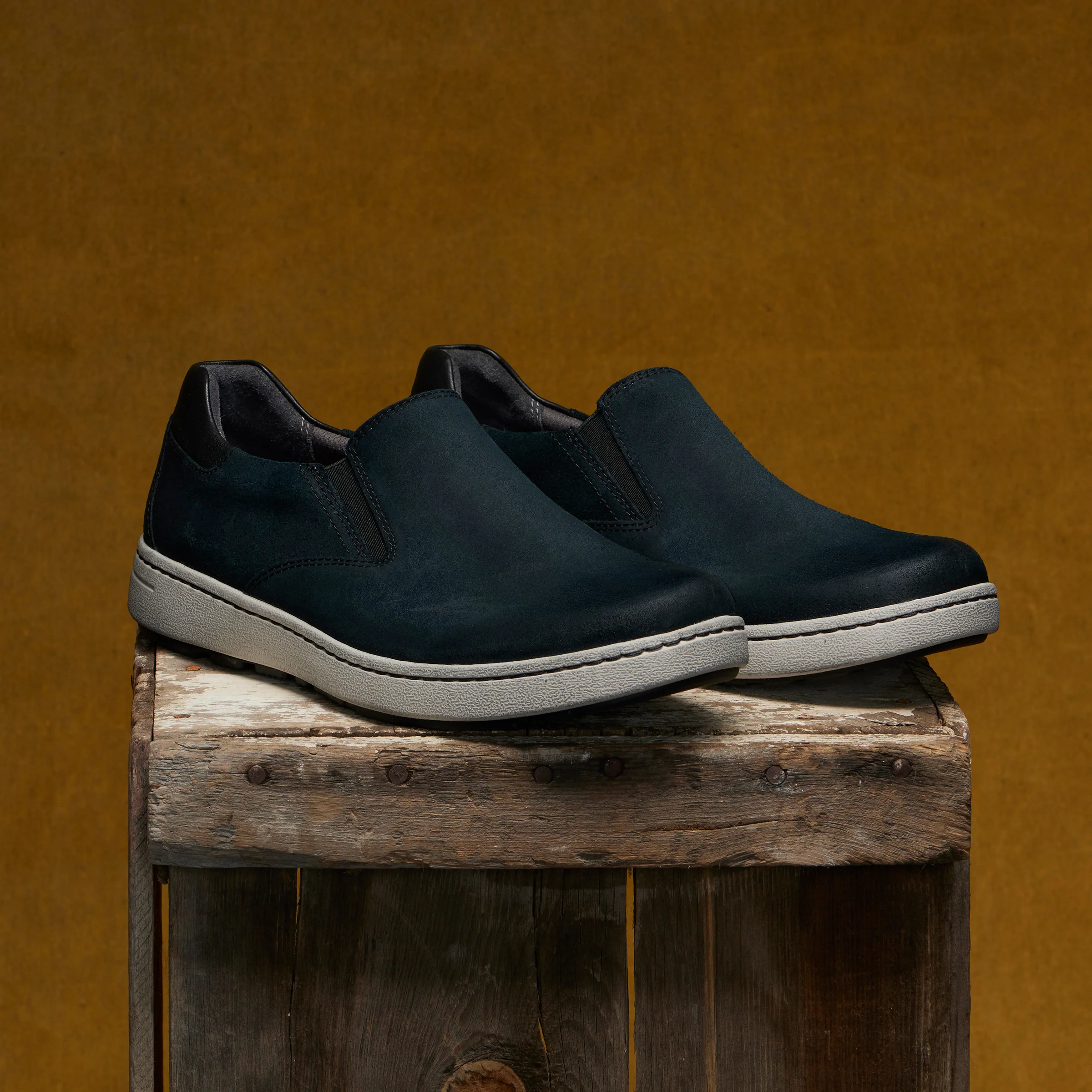 Trent Black Burnished Suede - Image 5
